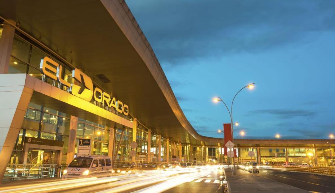 Hotel Boutique Mendoza - Cerca Aeropuerto El Dorado Bogotá Exterior foto